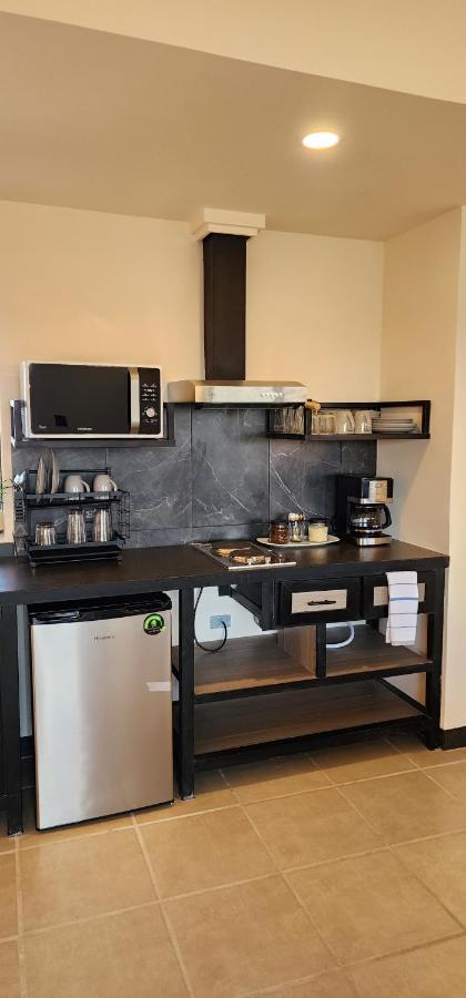 Suites Lomboy & Plaza San José del Cabo エクステリア 写真